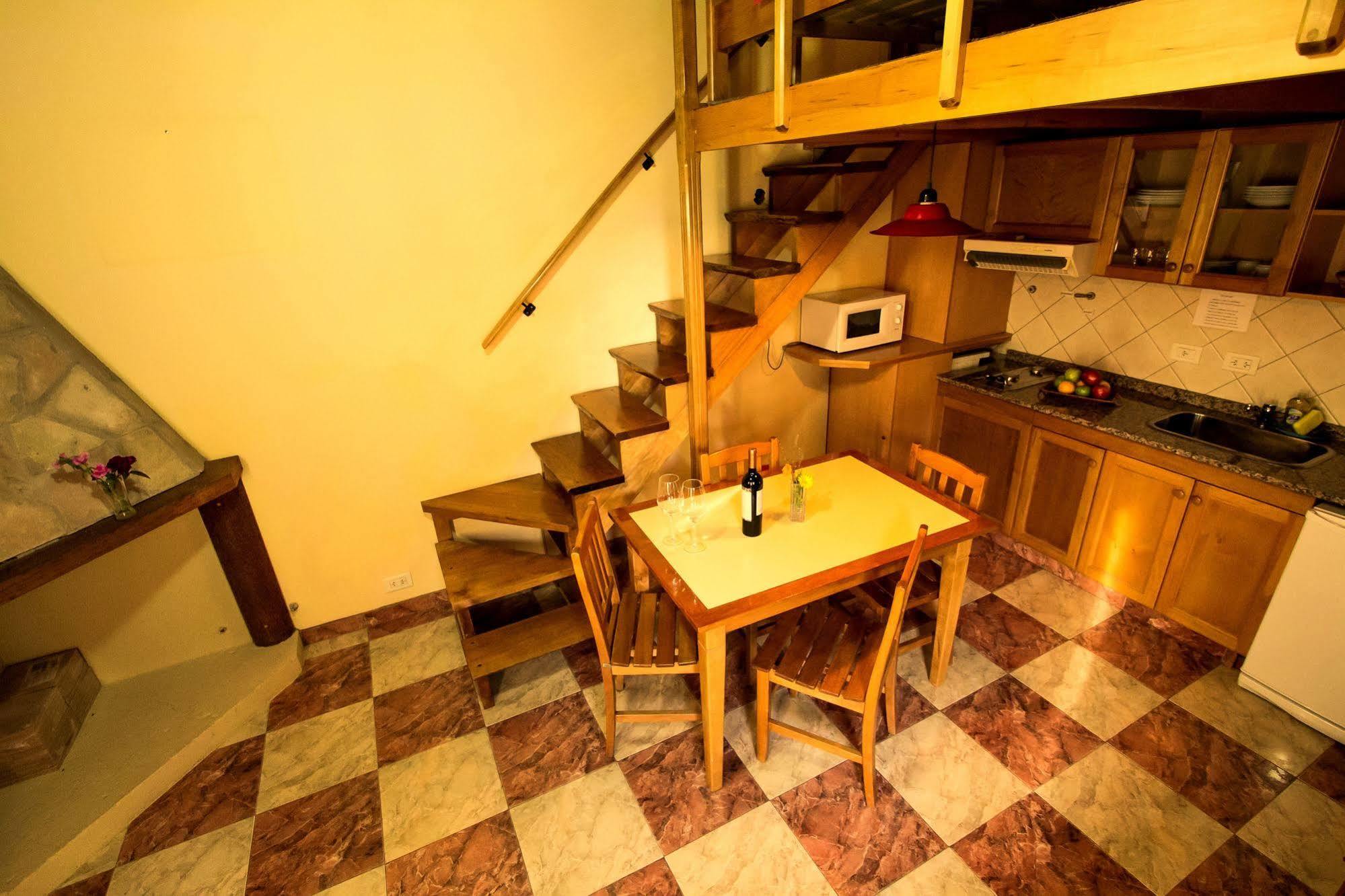 Linda Vista Apart Hotel El Calafate Luaran gambar